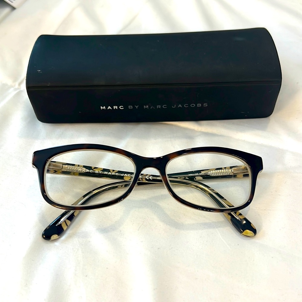 Marc Jacobs Prescription glasses 🤓